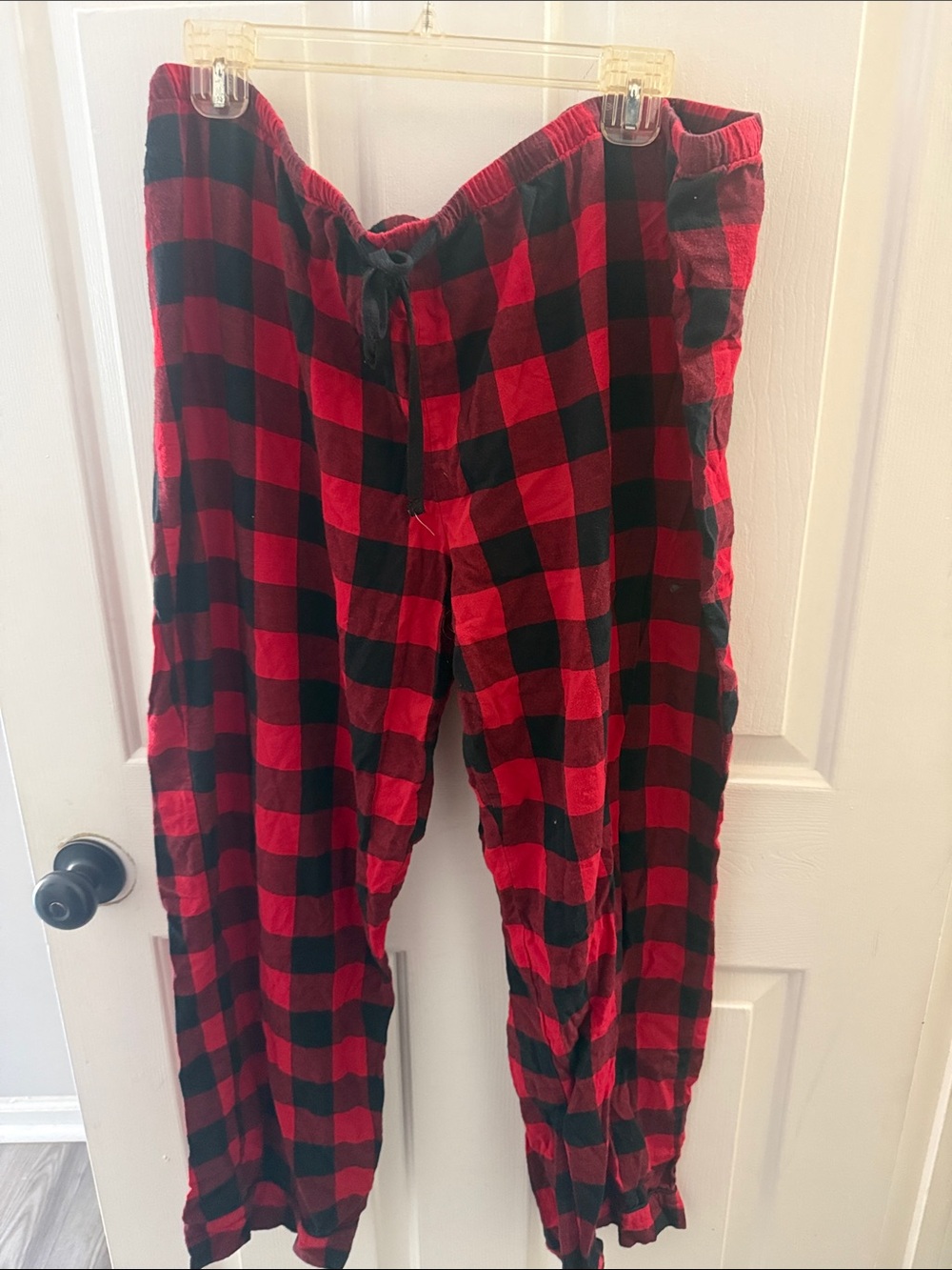 Wondershop Red and Black Buffalo Plaid Kids Pajama Bottoms